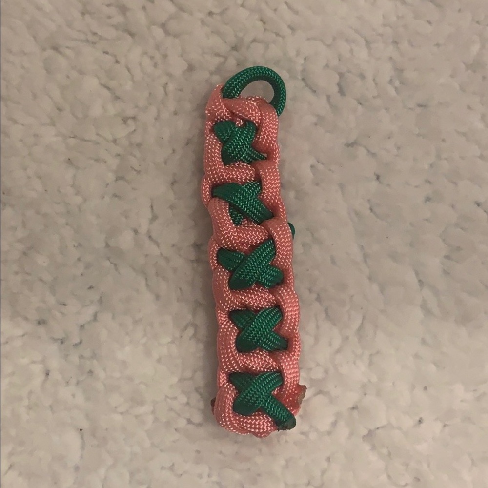 Handmade Link and Green Paracord keychain